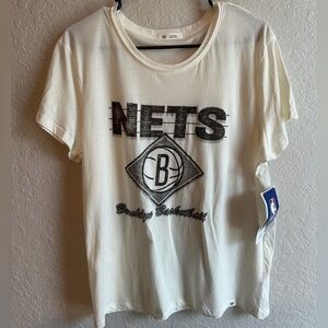 NWT Brooklyn Nets ‘47 Brand Cream T-Shirt - Women’s Large 🔥